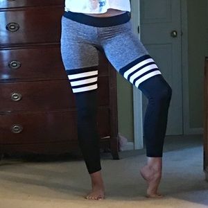 Bombshell Sportswear leggings!